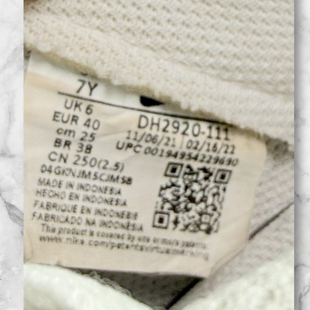 Nike Air Force 1 size 7Y - Picture 7 of 7